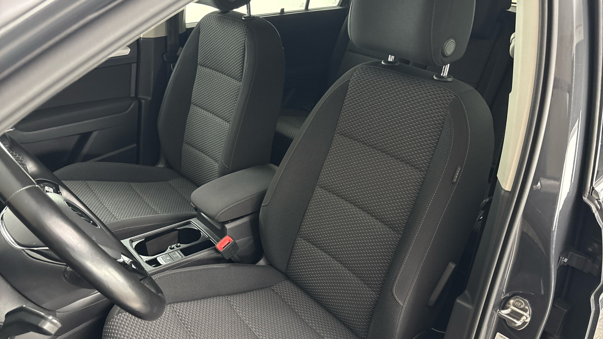 Volkswagen Touran - 15