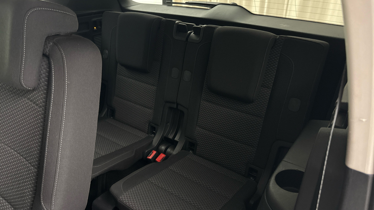 Volkswagen Touran - 26