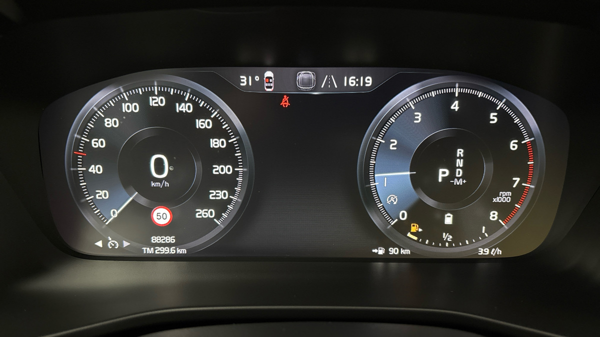 Volvo XC40 - 10