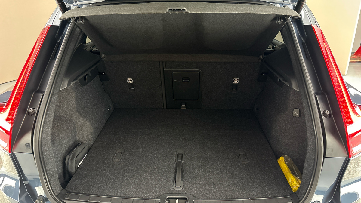Volvo XC40 - 17