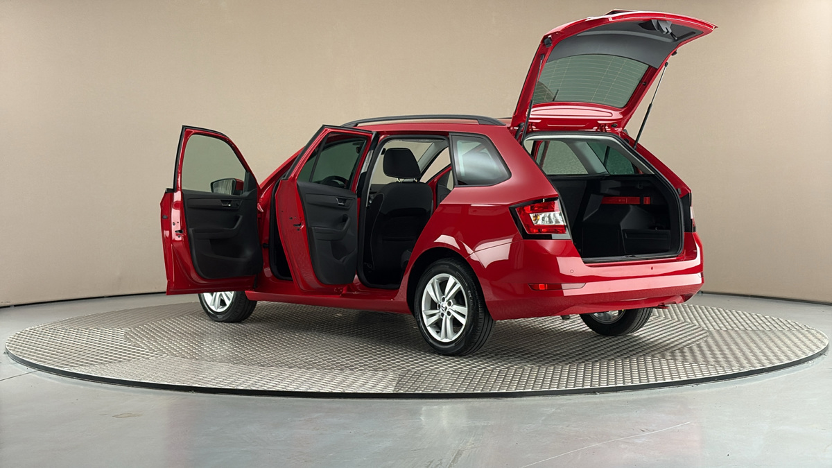 Škoda Fabia - 7