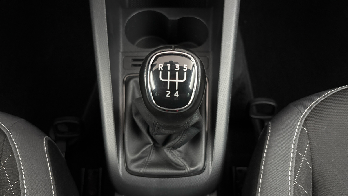 Škoda Fabia - 24