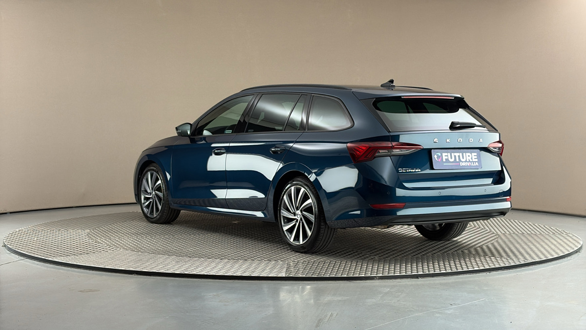 Škoda Octavia - 2