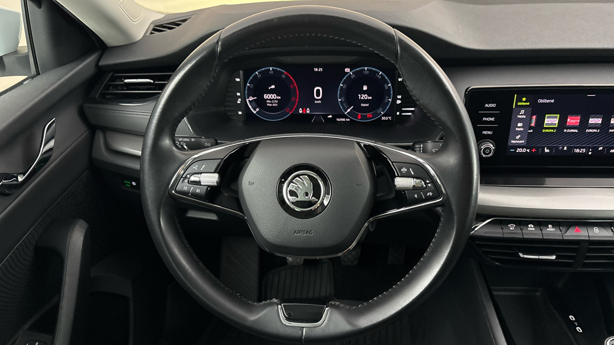 Škoda Octavia - 9