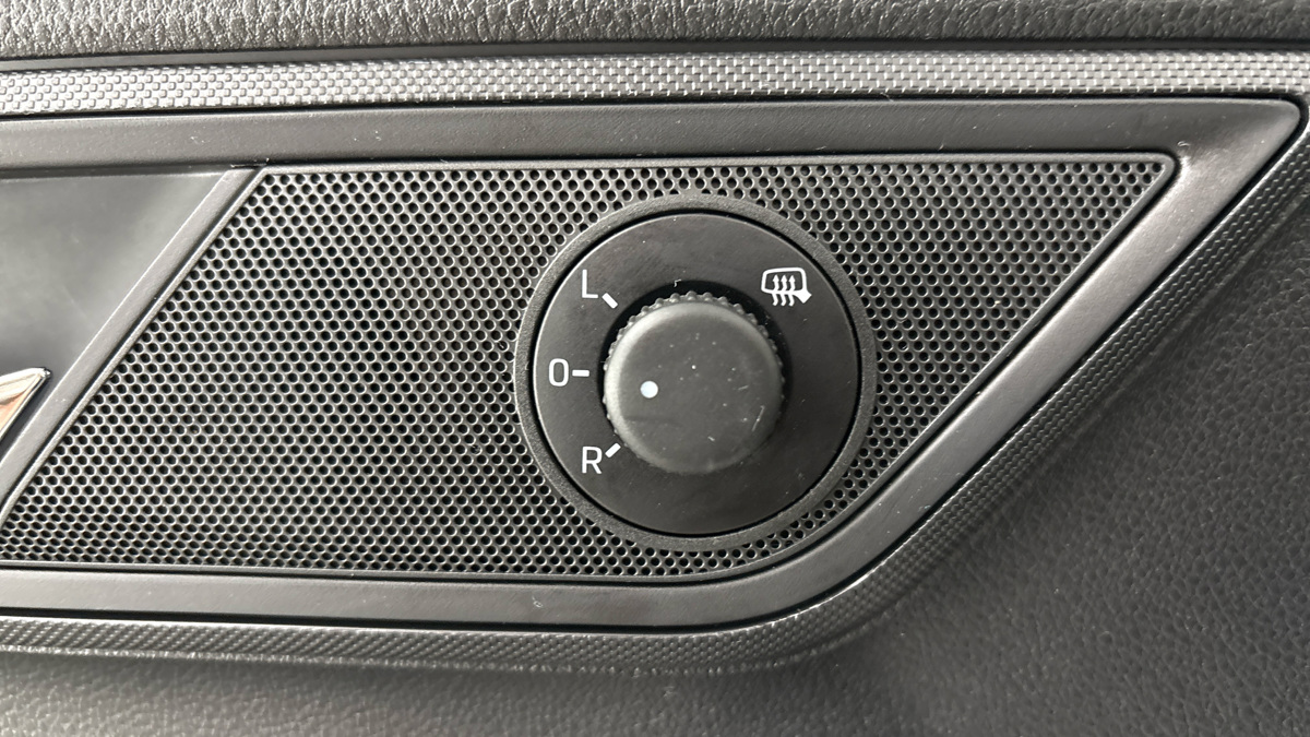 Škoda Fabia - 22