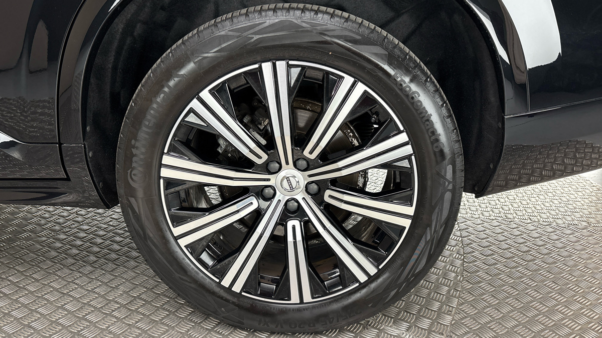 Volvo XC90 - 19