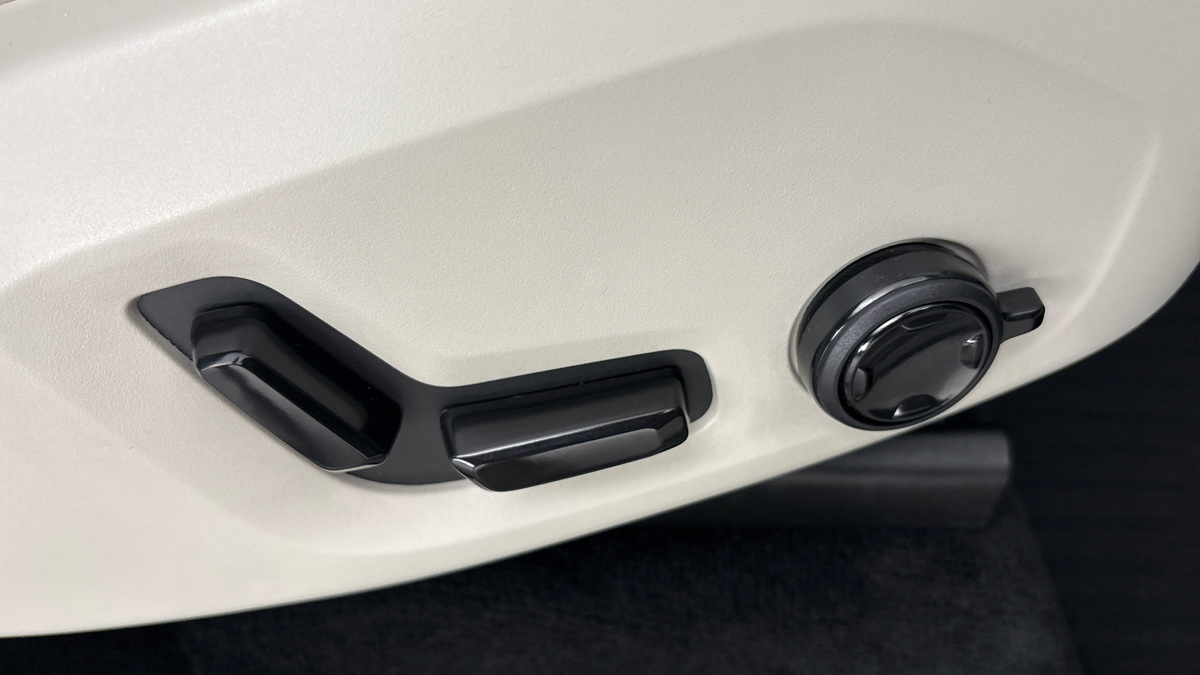 Volvo XC90 - 23