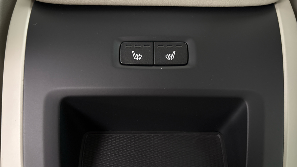 Volvo XC90 - 24
