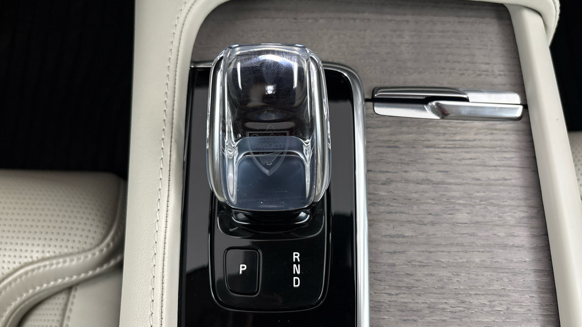 Volvo XC90 - 27