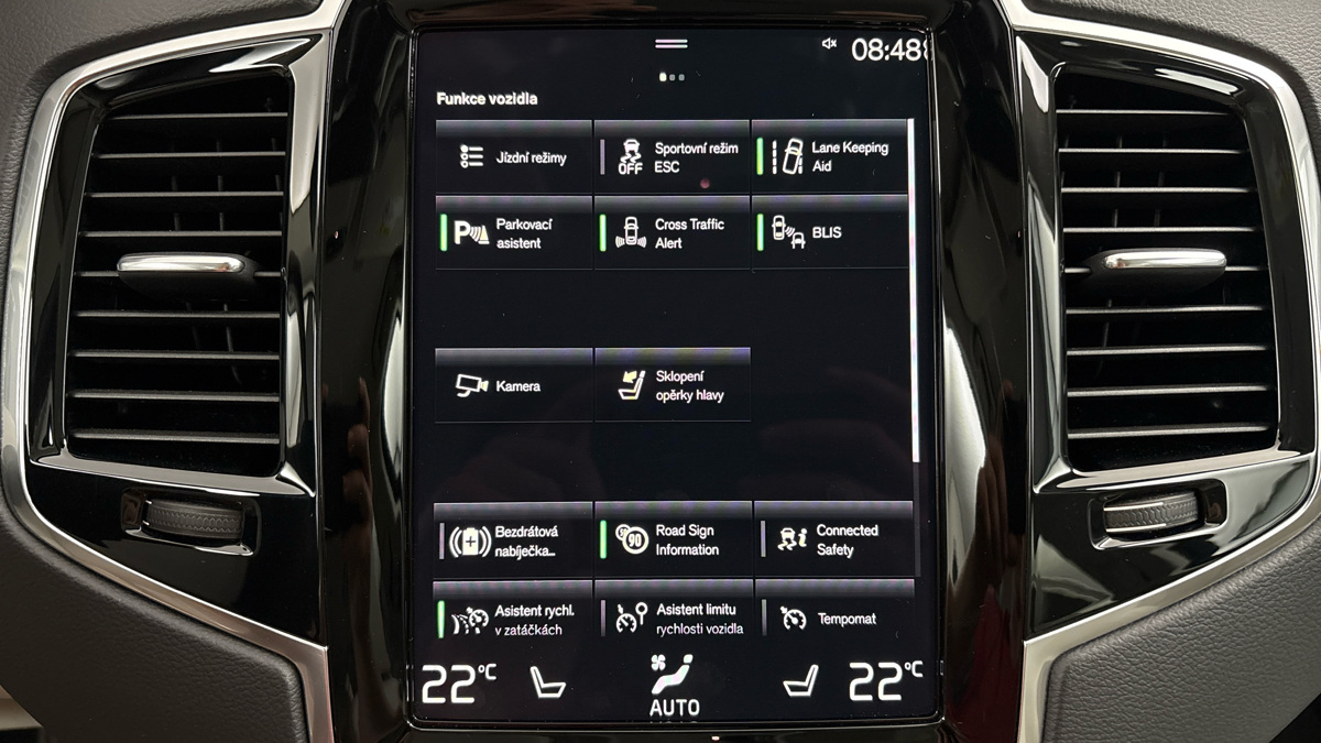 Volvo XC90 - 28