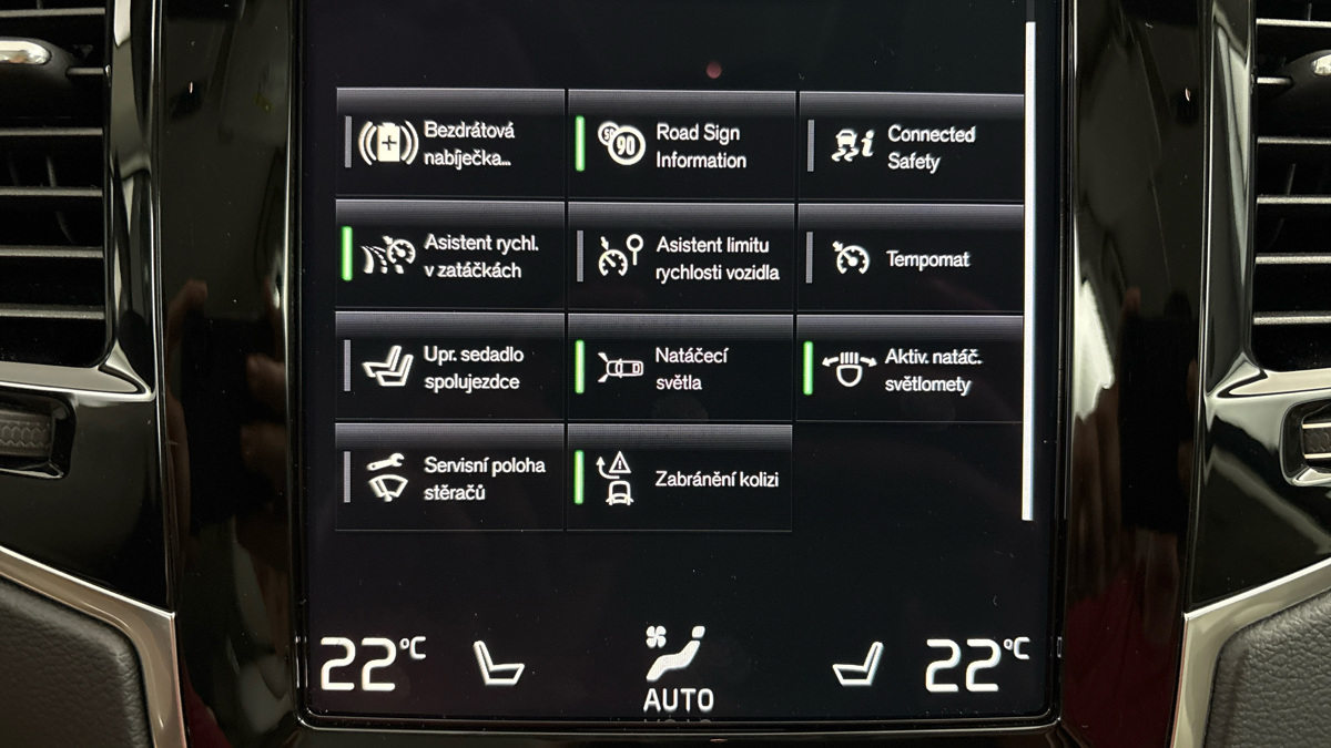 Volvo XC90 - 29