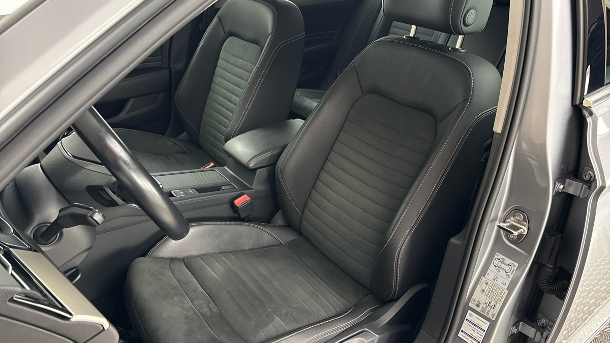 Volkswagen Passat - 15