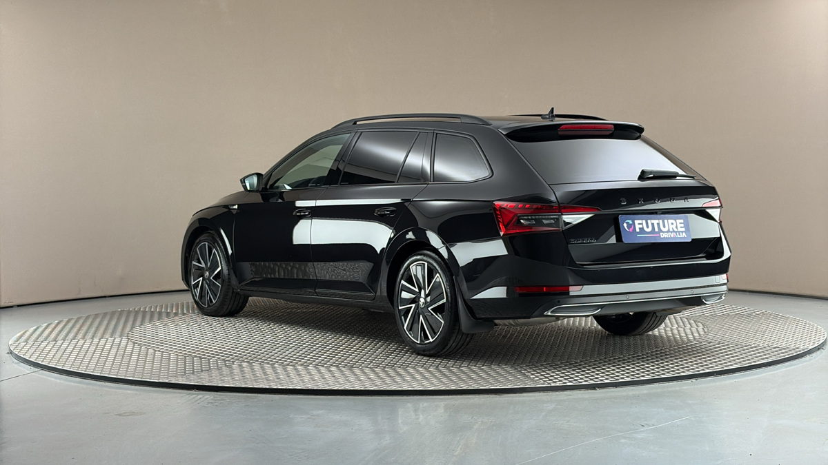 Škoda Superb - 2
