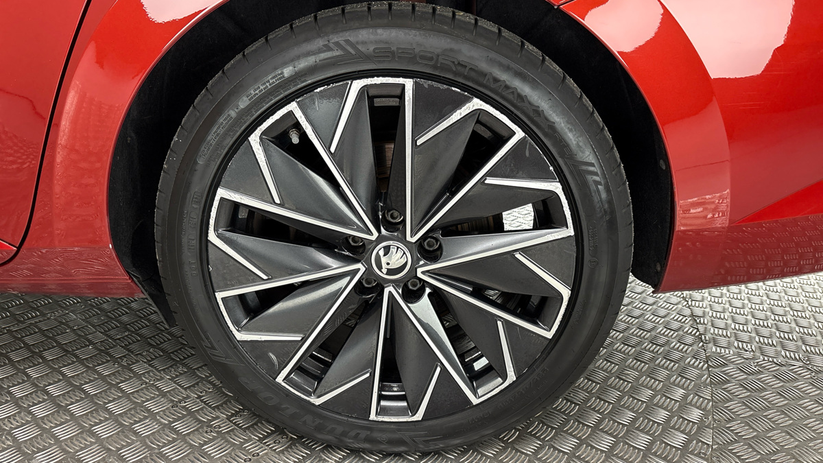 Škoda Superb - 19