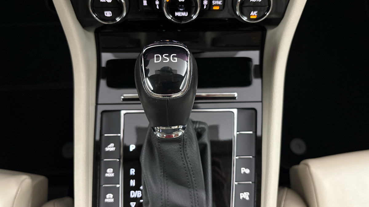 Škoda Superb - 28