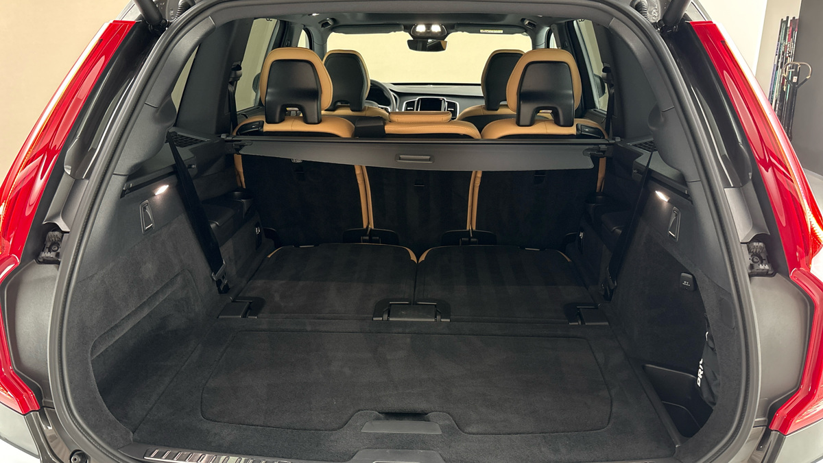 Volvo XC90 - 17