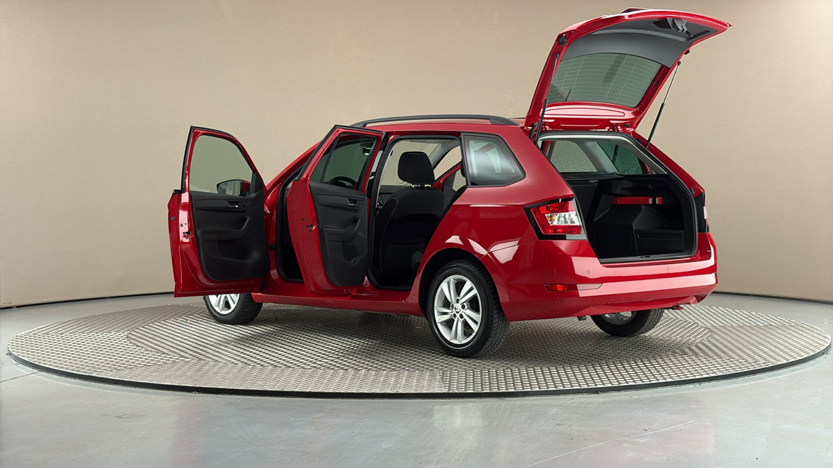 Škoda Fabia - 7