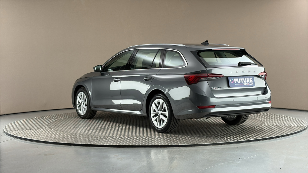 Škoda Octavia - 2