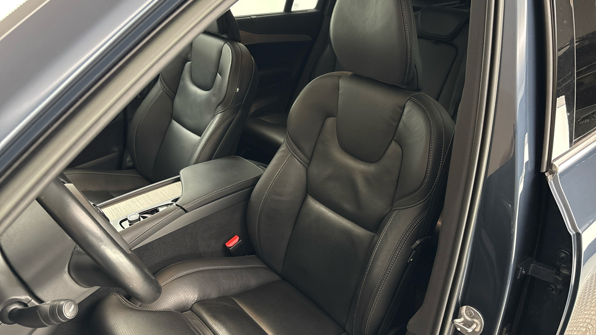 Volvo XC90 - 15