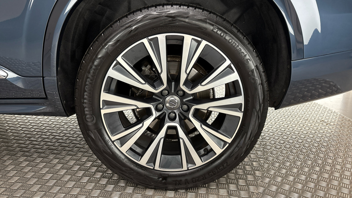 Volvo XC90 - 19