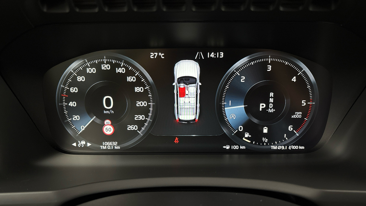Volvo XC90 - 10