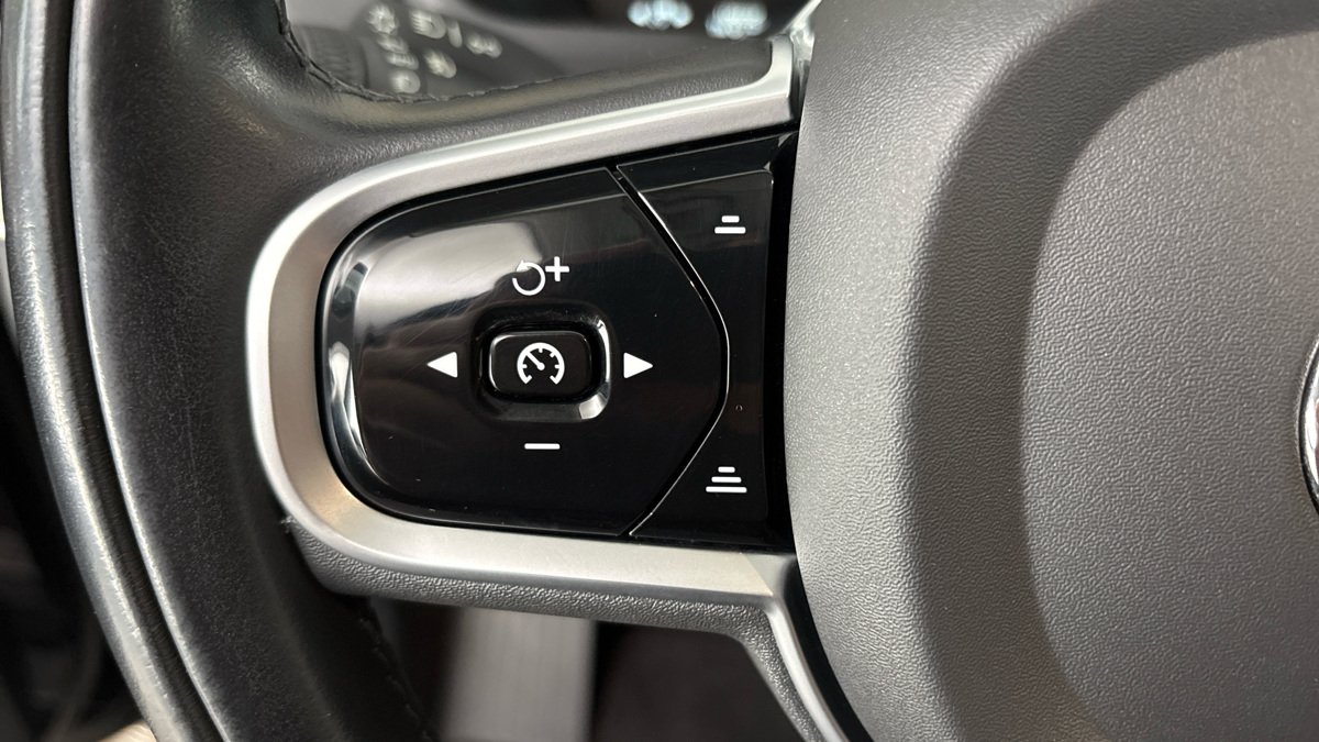 Volvo XC90 - 14