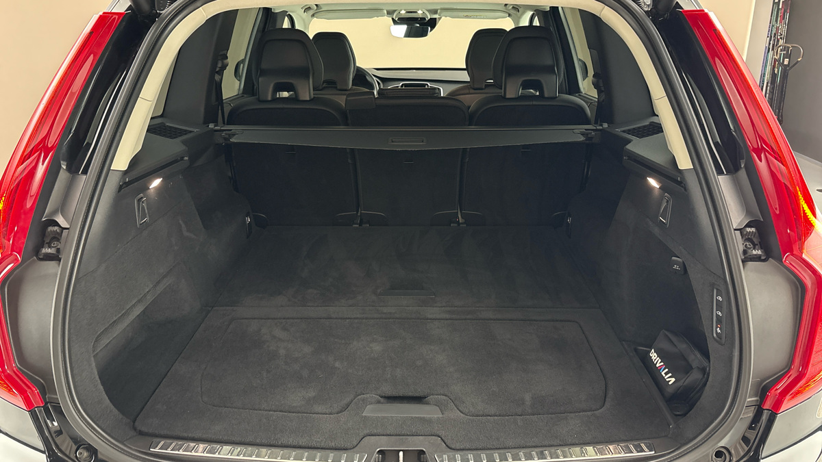 Volvo XC90 - 17