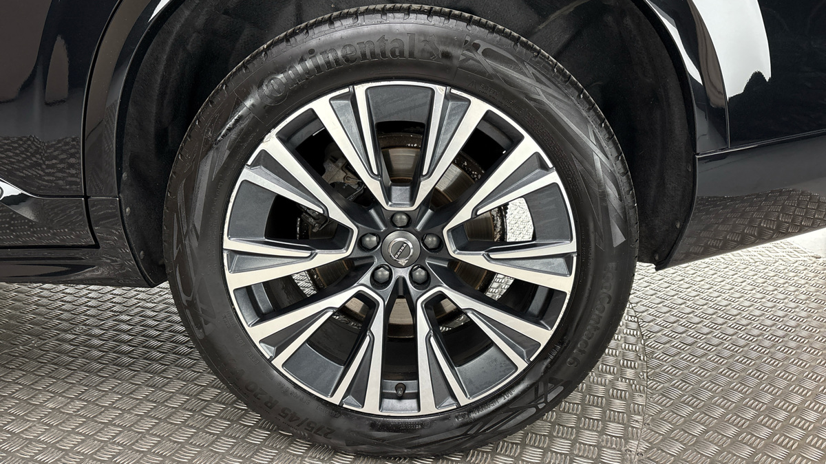 Volvo XC90 - 19