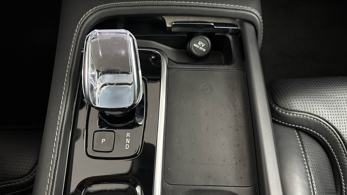 Volvo XC90 - 25