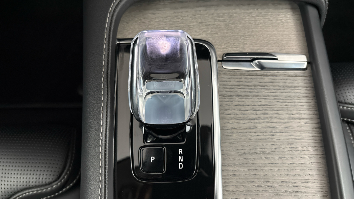 Volvo XC90 - 26