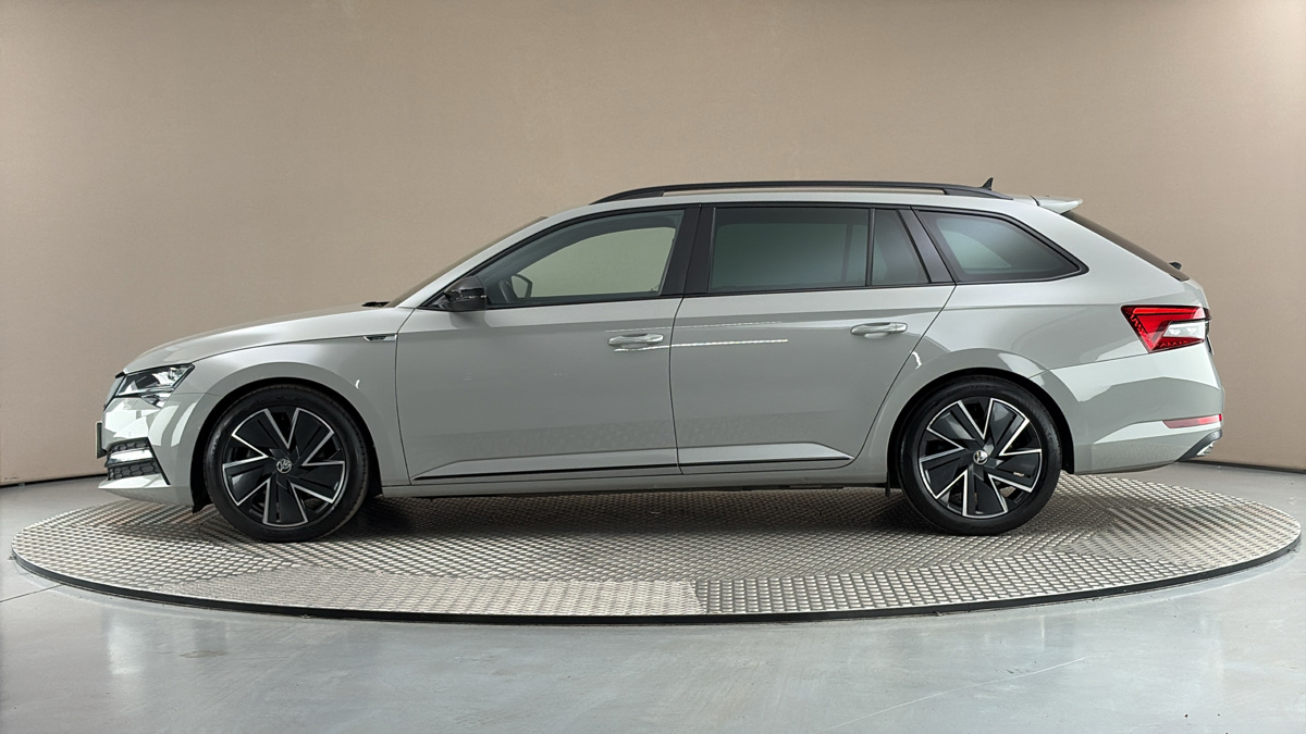 Škoda Superb - 4