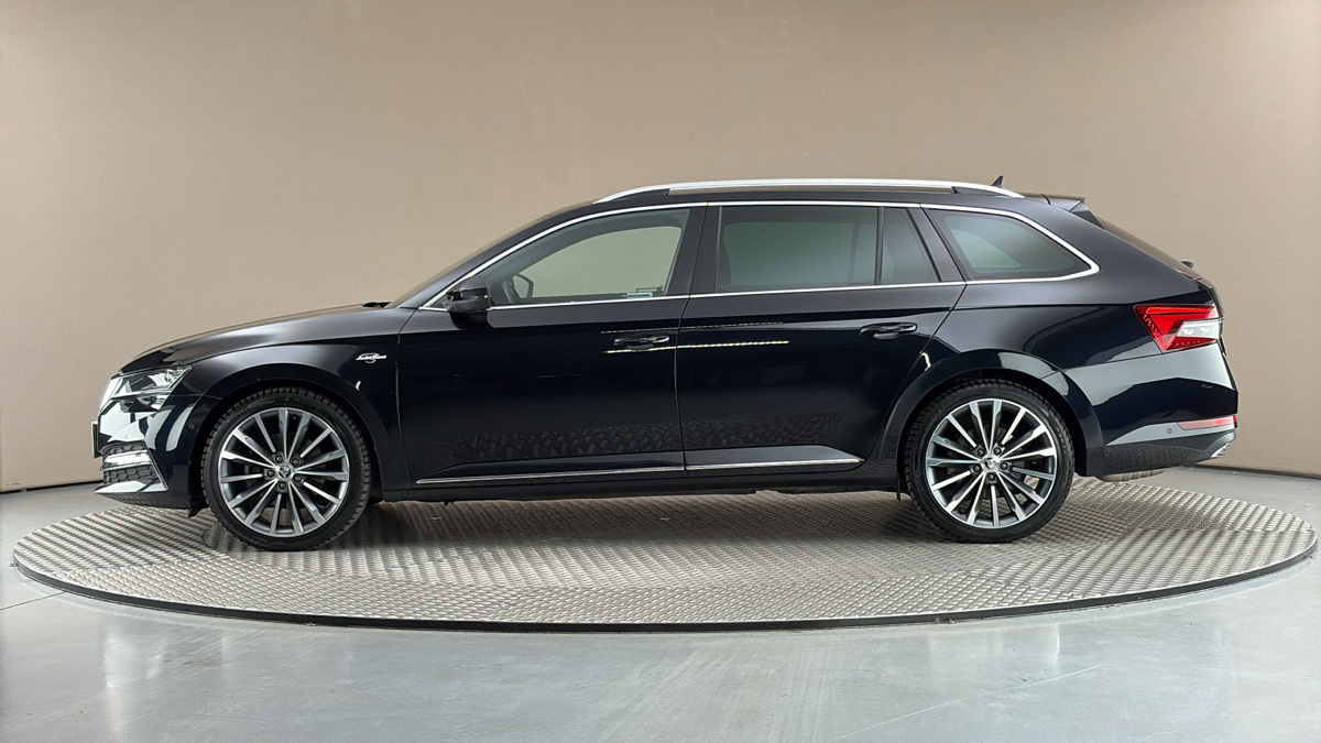 Škoda Superb - 4