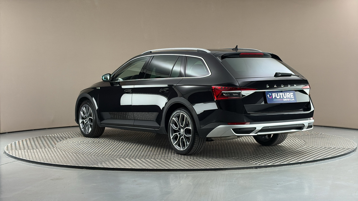 Škoda Superb - 2