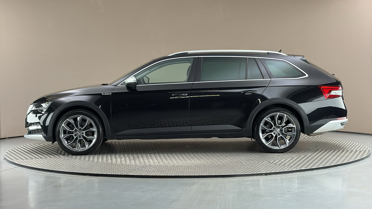 Škoda Superb - 4