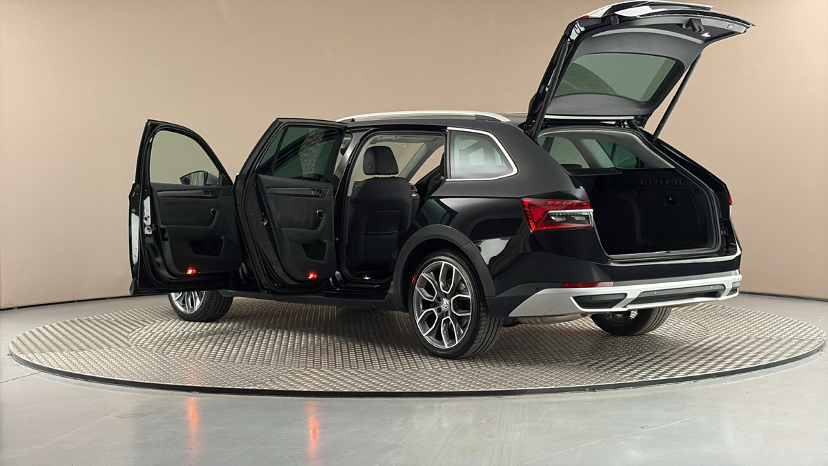 Škoda Superb - 7