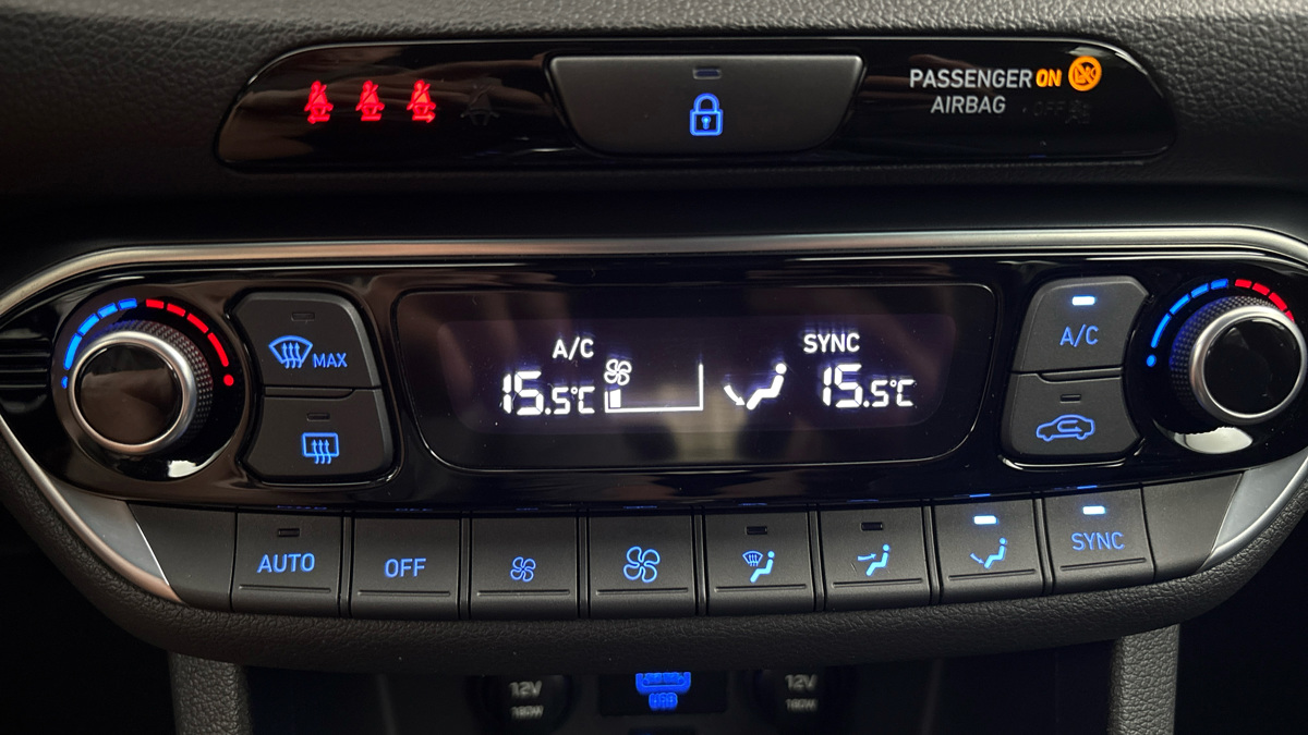 Hyundai i30 - 13