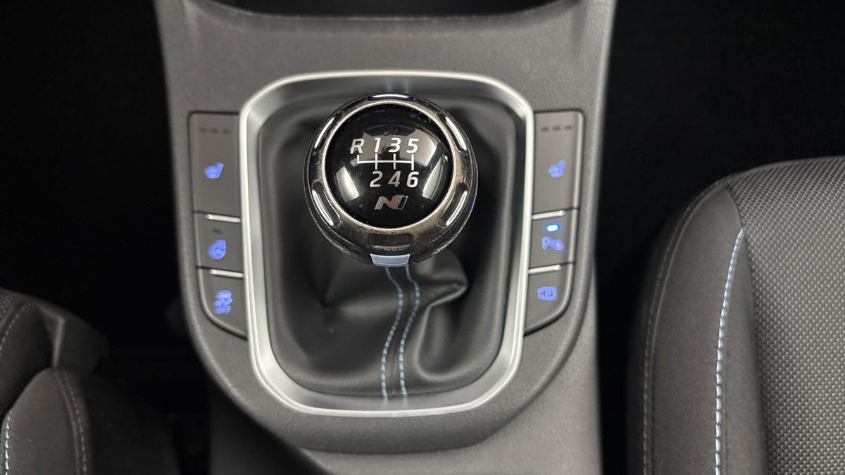 Hyundai i30 - 23
