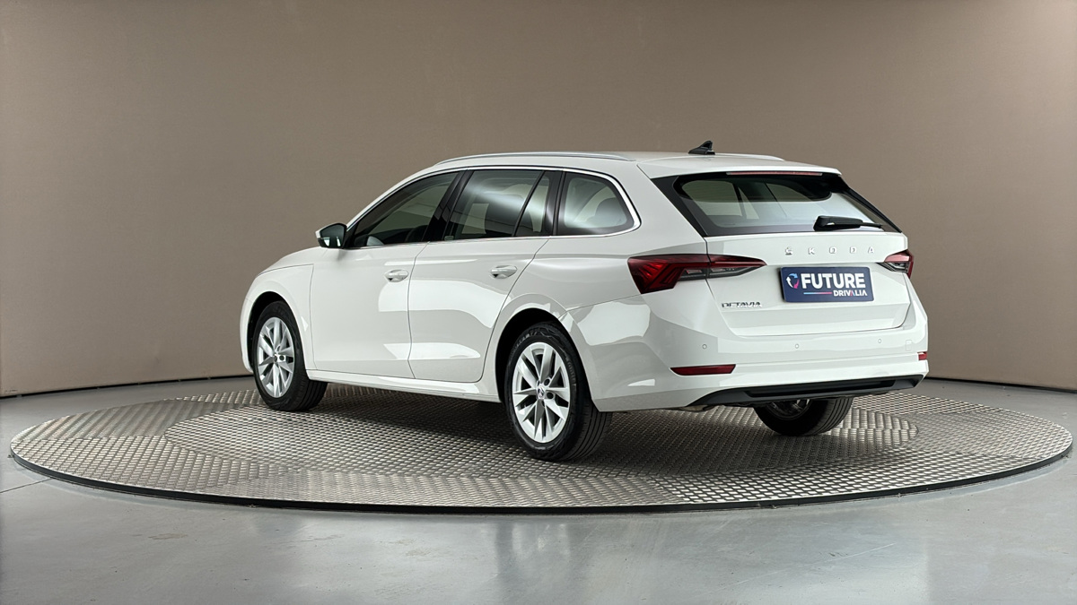 Škoda Octavia - 2
