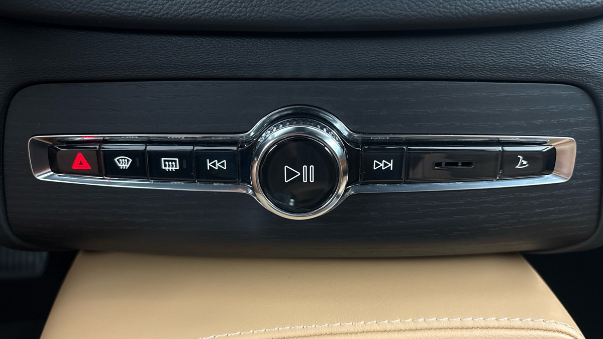 Volvo XC90 - 13