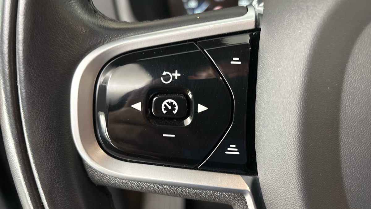 Volvo XC90 - 14