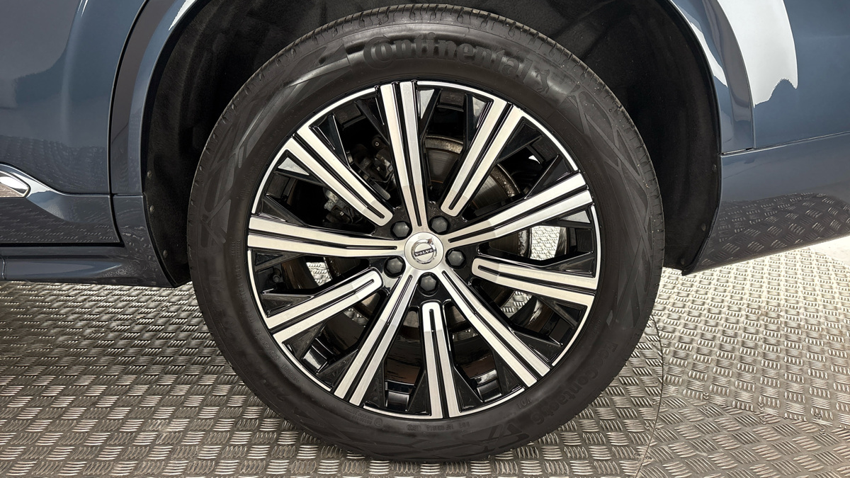 Volvo XC90 - 19