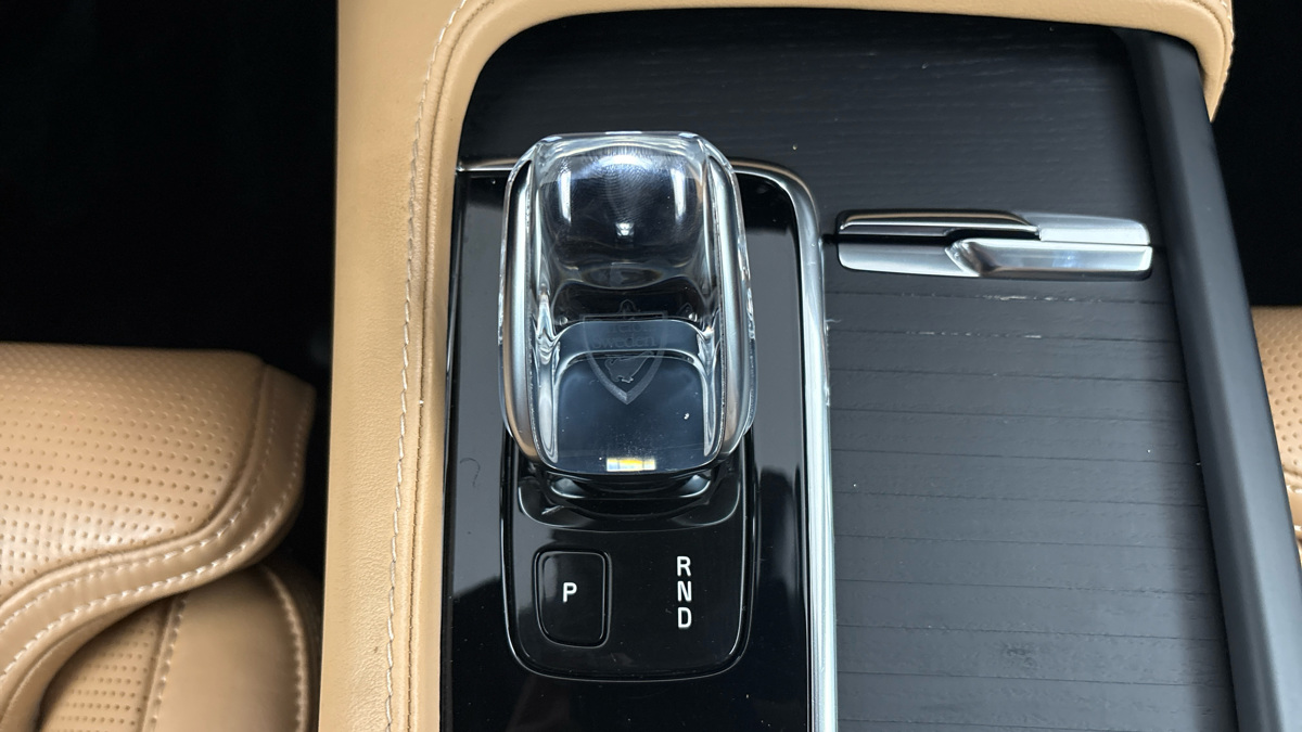 Volvo XC90 - 27