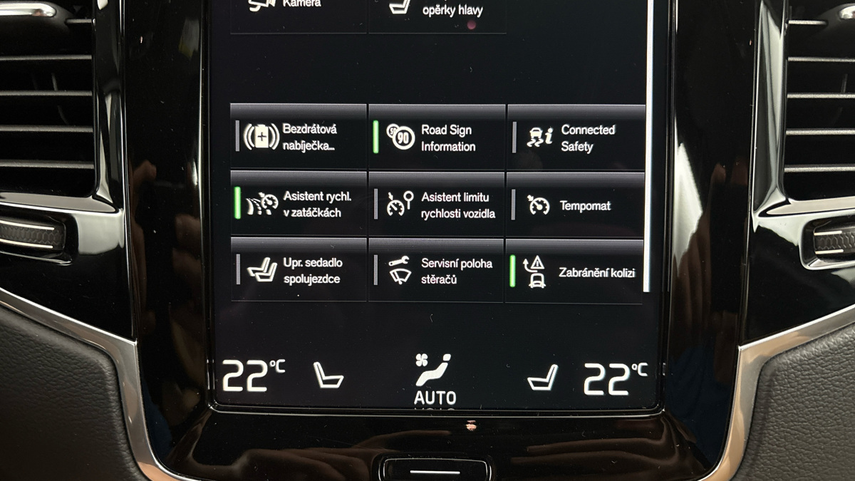 Volvo XC90 - 29