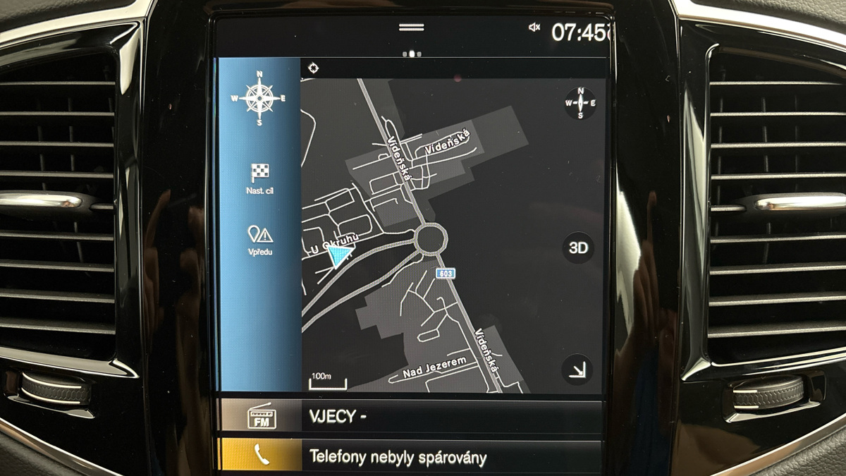 Volvo XC90 - 31