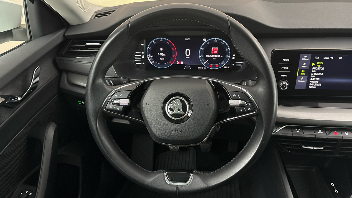 Škoda Octavia - 9