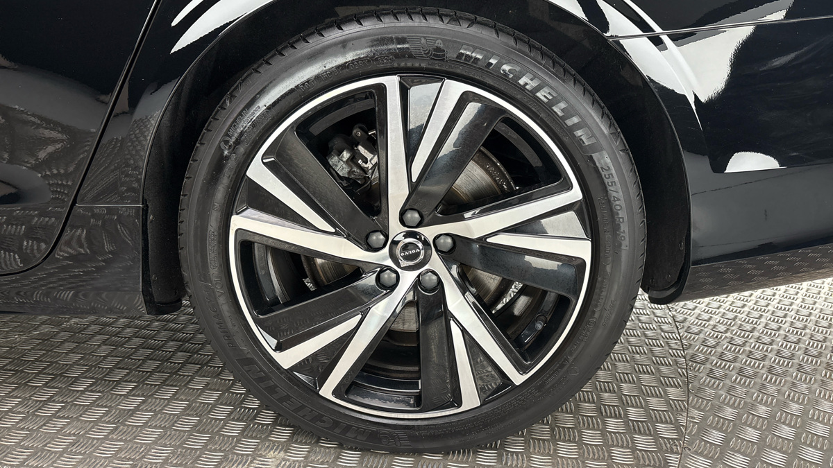 Volvo V90 - 19