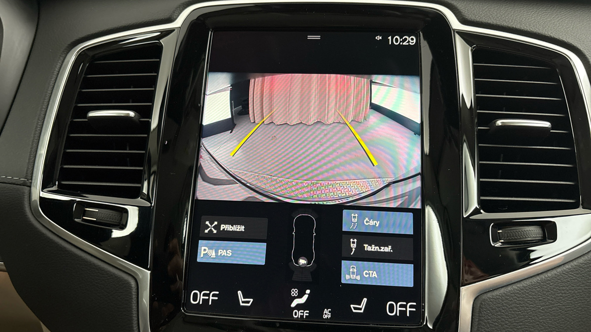 Volvo XC90 - 12