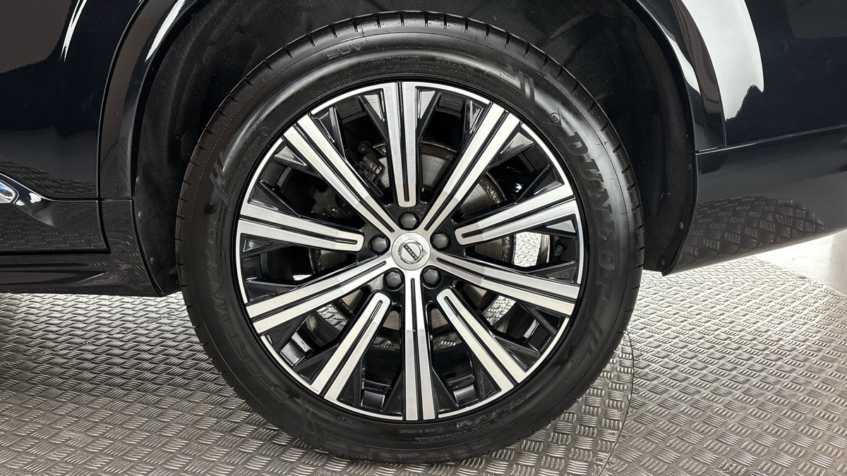 Volvo XC90 - 19