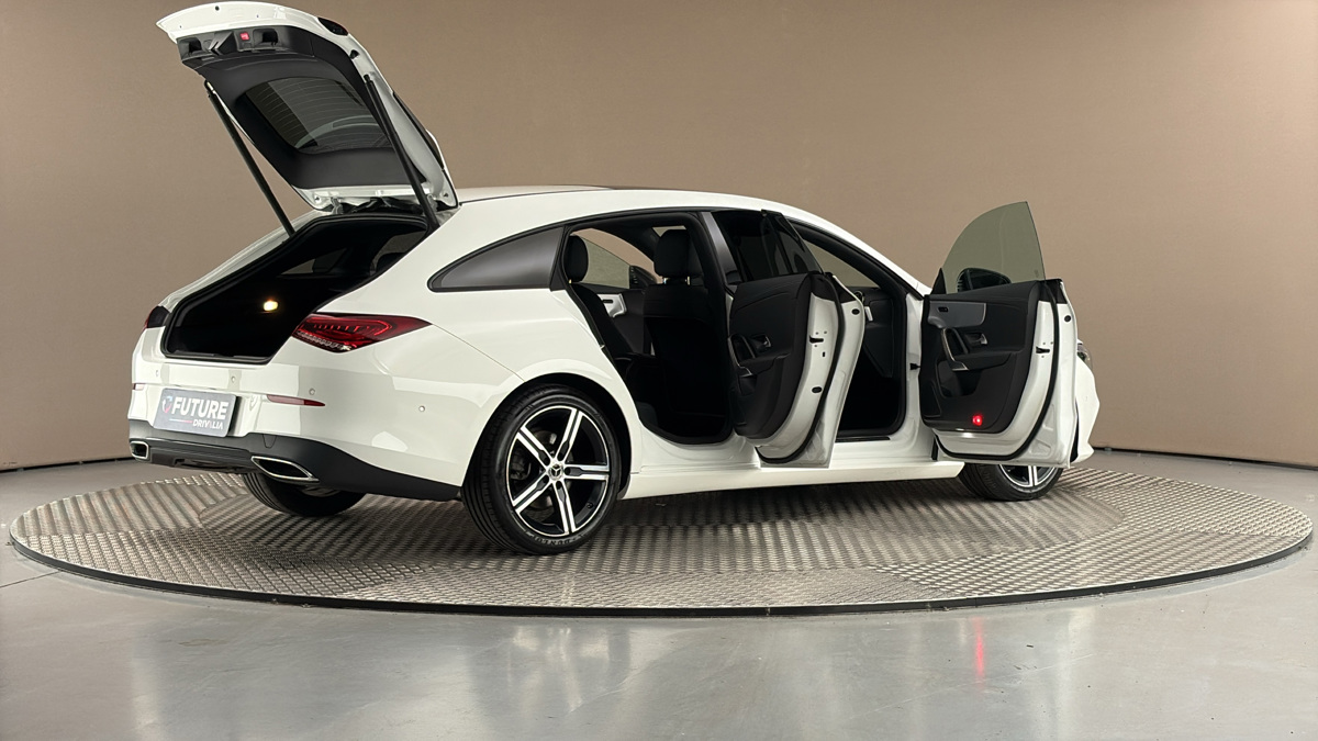 Mercedes-Benz CLA - 6