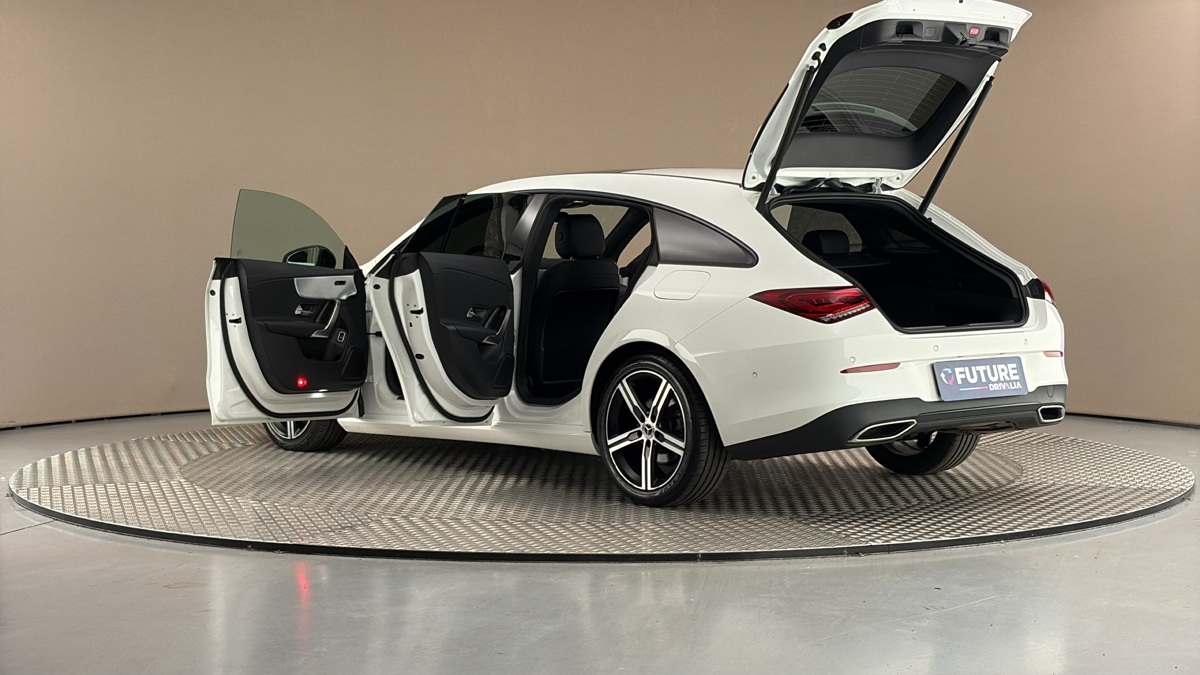 Mercedes-Benz CLA - 7